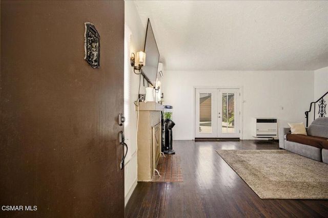 1219 Dunsmuir Avenue, Los Angeles, CA 90019