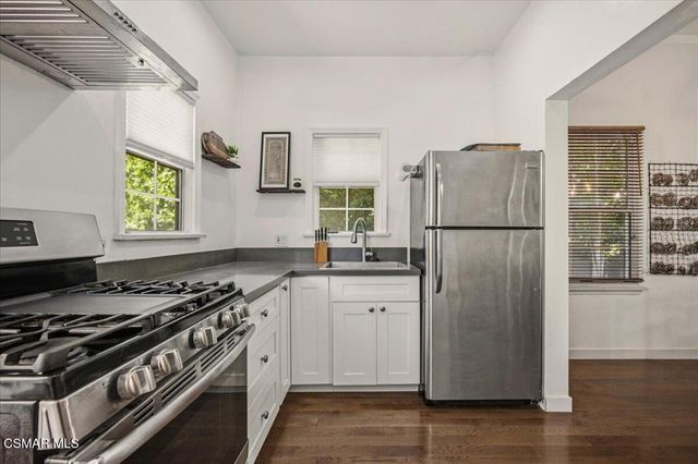 1219 Dunsmuir Avenue, Los Angeles, CA 90019