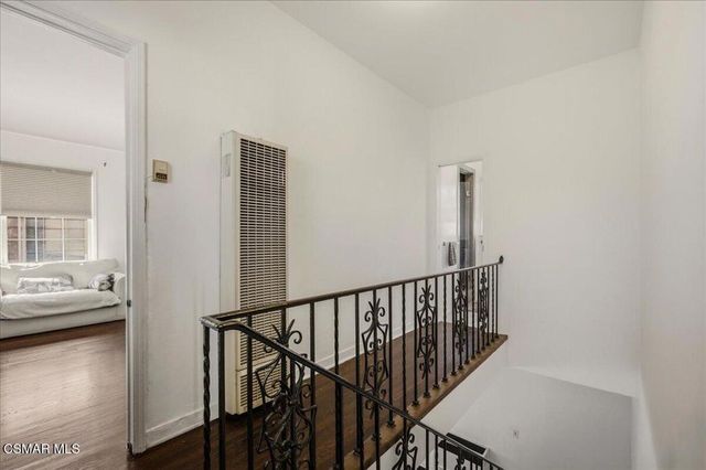 1219 Dunsmuir Avenue, Los Angeles, CA 90019