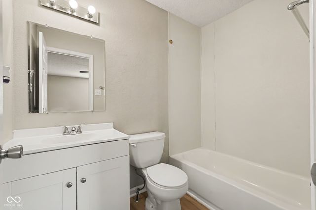 16683 Lowell Drive, Noblesville, IN 46060