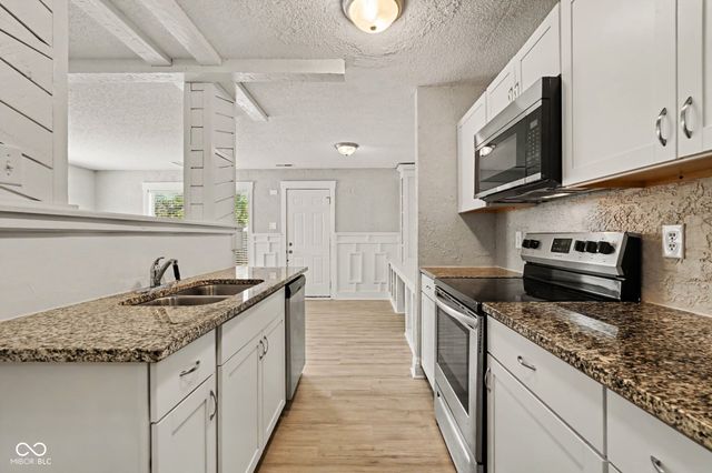 16683 Lowell Drive, Noblesville, IN 46060
