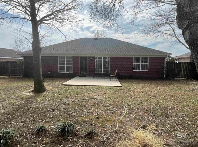 124 Oakwood Avenue, Fairhope, AL 36532