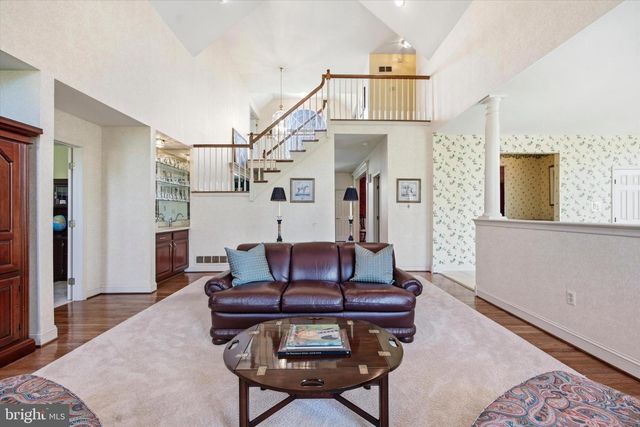 2594 HILLCREST DR, Lansdale, PA 19446