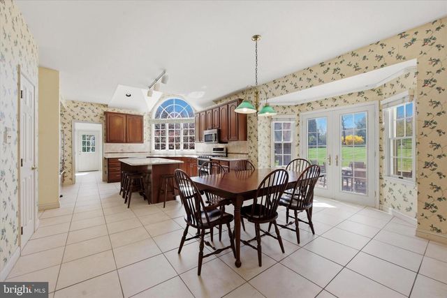 2594 HILLCREST DR, Lansdale, PA 19446