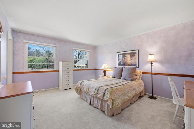 2594 HILLCREST DR, Lansdale, PA 19446