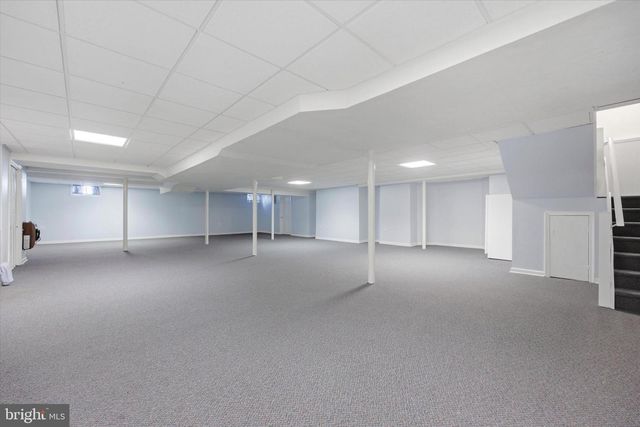 2594 HILLCREST DR, Lansdale, PA 19446