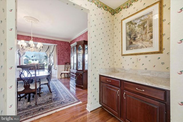 2594 HILLCREST DR, Lansdale, PA 19446