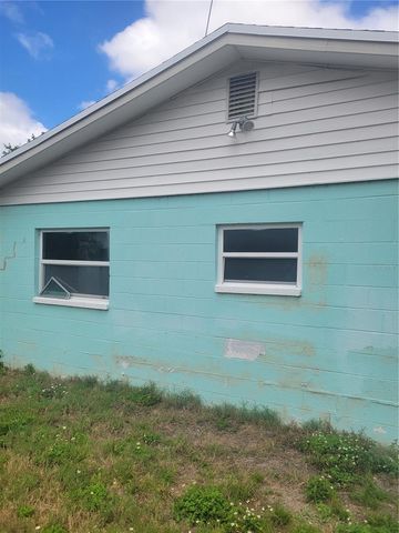 1834 NEW HAMPSHIRE AVENUE NE, St Petersburg, FL 33703