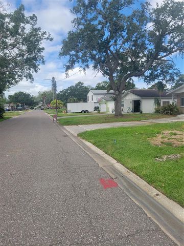 1834 NEW HAMPSHIRE AVENUE NE, St Petersburg, FL 33703