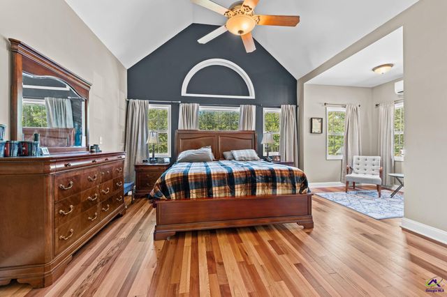 132 Kent Rd, Macon, GA 31221