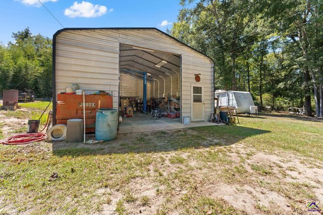 132 Kent Rd, Macon, GA 31221