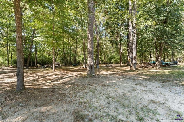 132 Kent Rd, Macon, GA 31221