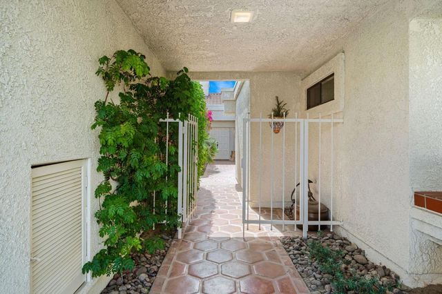 50095 Calle Rosarita, La Quinta, CA 92253