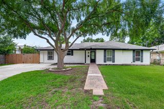 1206 Riggs Road, Houston, TX 77022
