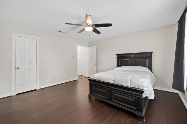 2434 Pebble Beach Drive, League City, TX 77573