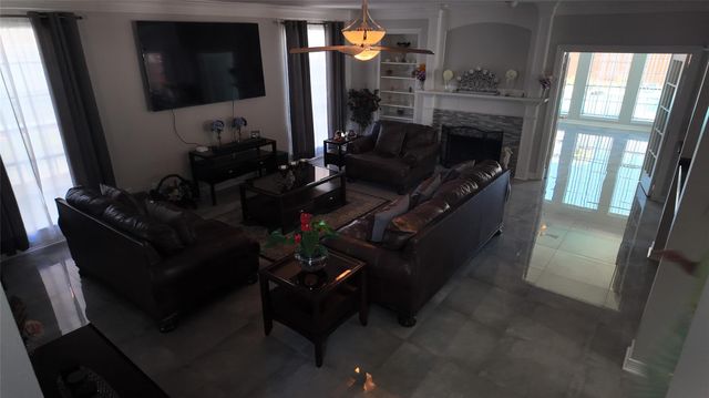 2434 Pebble Beach Drive, League City, TX 77573