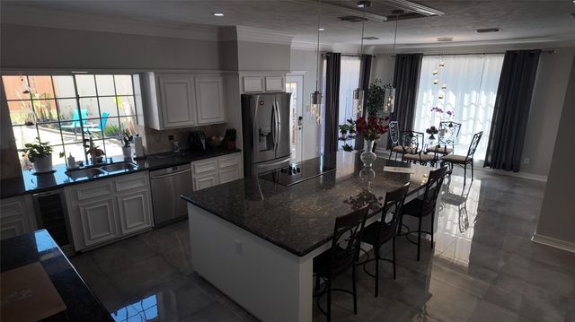 2434 Pebble Beach Drive, League City, TX 77573