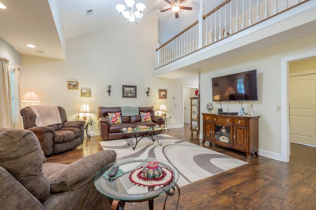 738 Orchard Drive, Tracy City, TN 37387