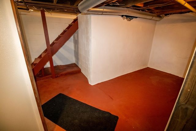 1309 Grandview Avenue, Waterloo, IA 50703