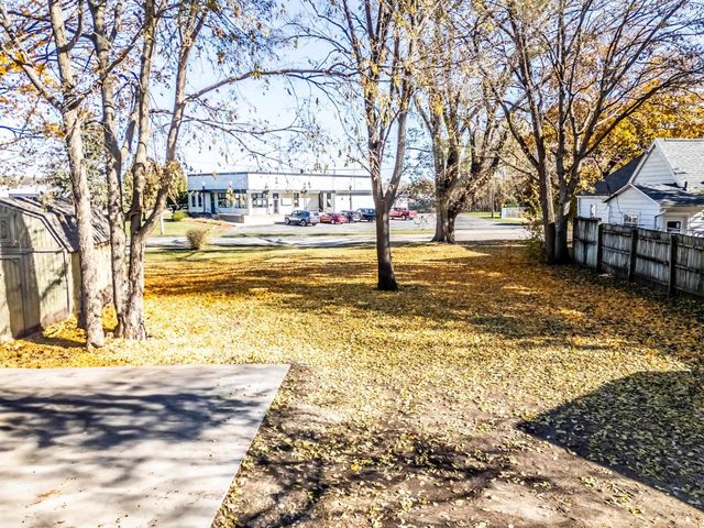 1309 Grandview Avenue, Waterloo, IA 50703