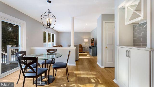 161 EQUESTRIAN DR, New Hope, PA 18938