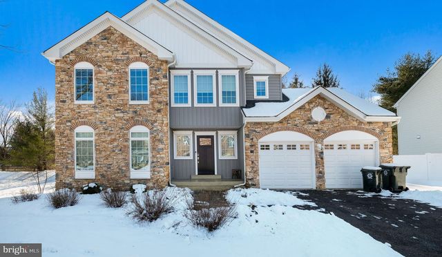 161 EQUESTRIAN DR, New Hope, PA 18938