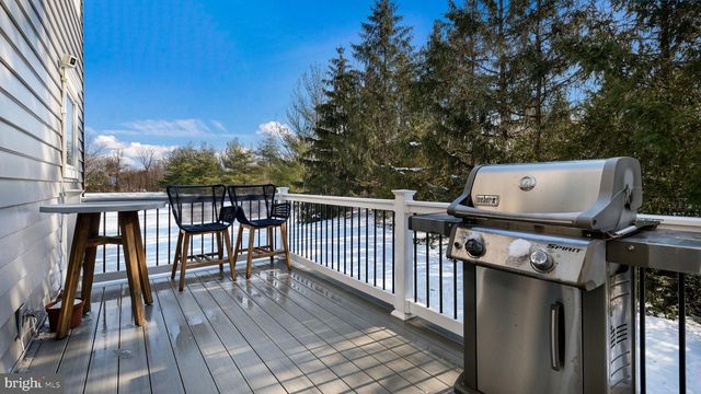 161 EQUESTRIAN DR, New Hope, PA 18938