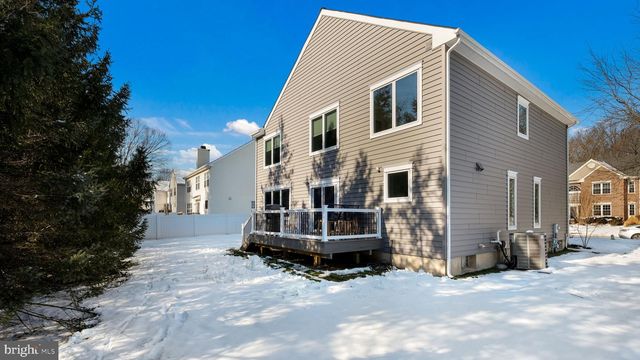 161 EQUESTRIAN DR, New Hope, PA 18938