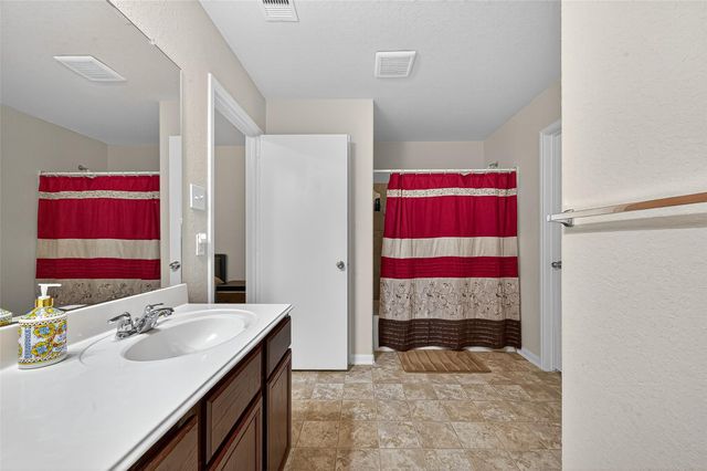 2106 Indian Clearing Trail, Rosenberg, TX 77471