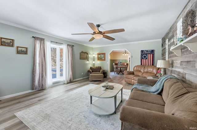 19203 6th Road, Plymouth, IN 46563