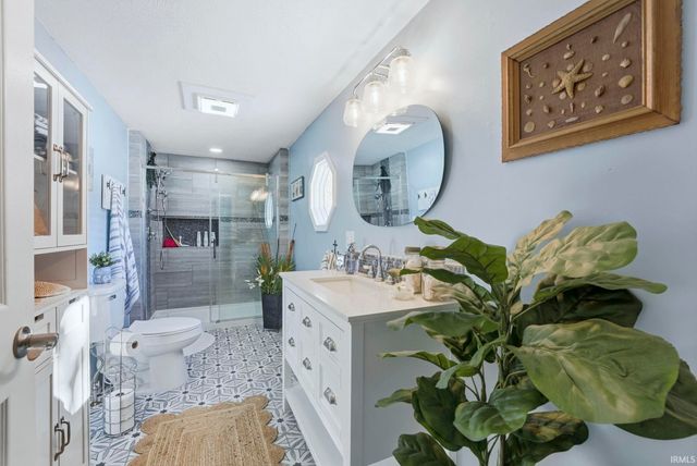 19203 6th Road, Plymouth, IN 46563