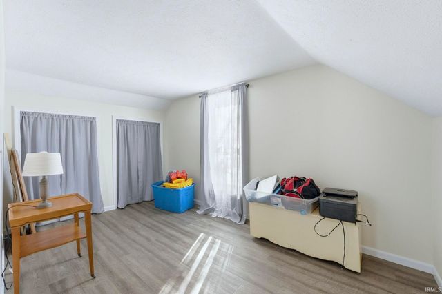 19203 6th Road, Plymouth, IN 46563