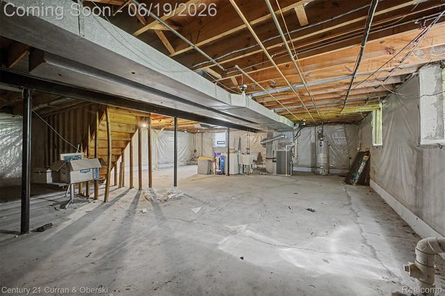 4231 Windridge Court, West Bloomfield Charter Township, MI 48323
