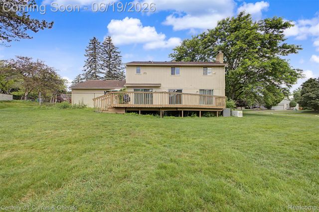 4231 Windridge Court, West Bloomfield Charter Township, MI 48323