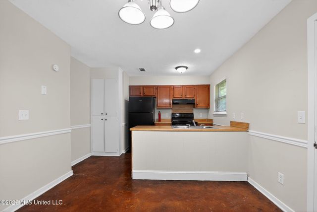1418 Cooks, Jackson, MS 39212