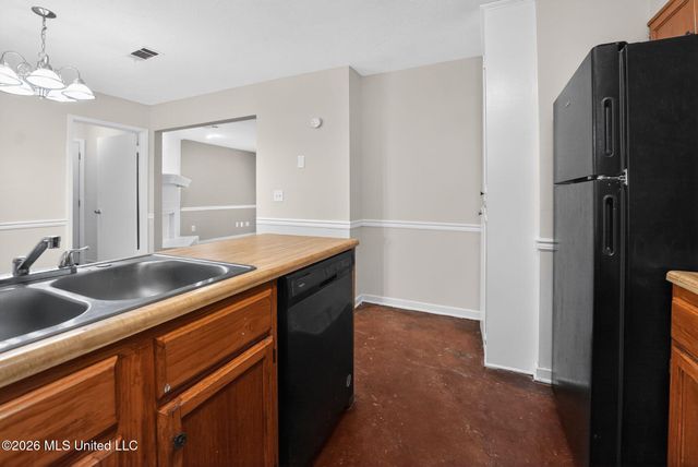 1418 Cooks, Jackson, MS 39212