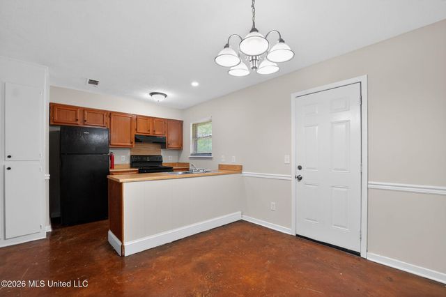 1418 Cooks, Jackson, MS 39212
