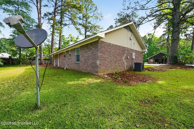 1418 Cooks, Jackson, MS 39212