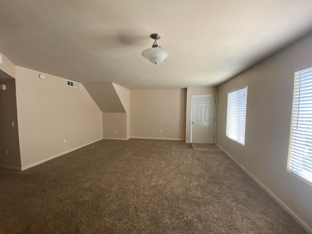223 N Hall Street, Visalia, CA 93291