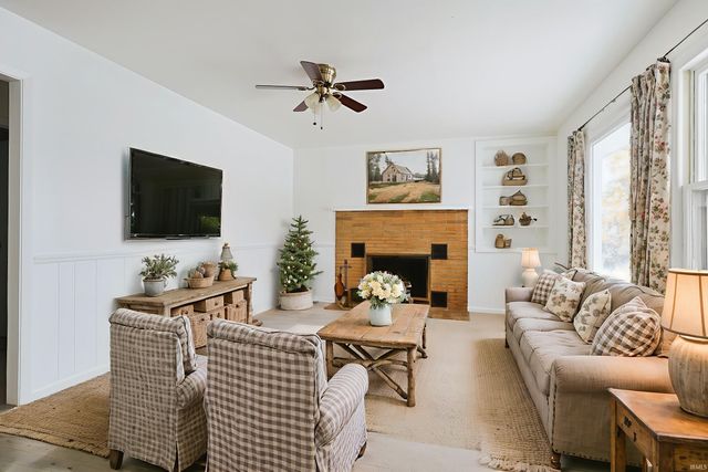 4059 Cottage Avenue, Mishawaka, IN 46544