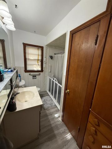 1708 N STATE Street, Marion, IL 62959