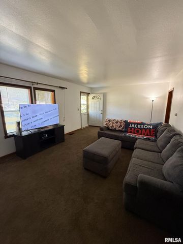 1708 N STATE Street, Marion, IL 62959
