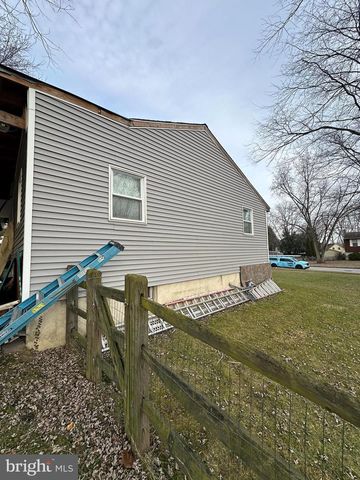 30 WILLIAMS WAY, Downingtown, PA 19335