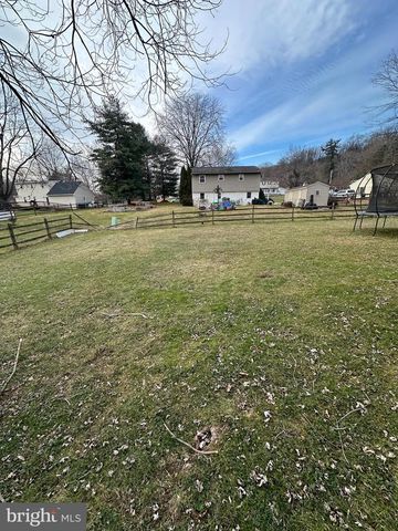 30 WILLIAMS WAY, Downingtown, PA 19335