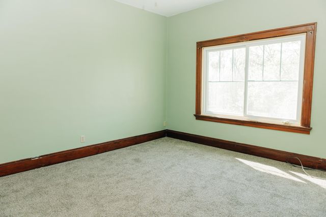 2225 Oakland Avenue, Covington, KY 41014