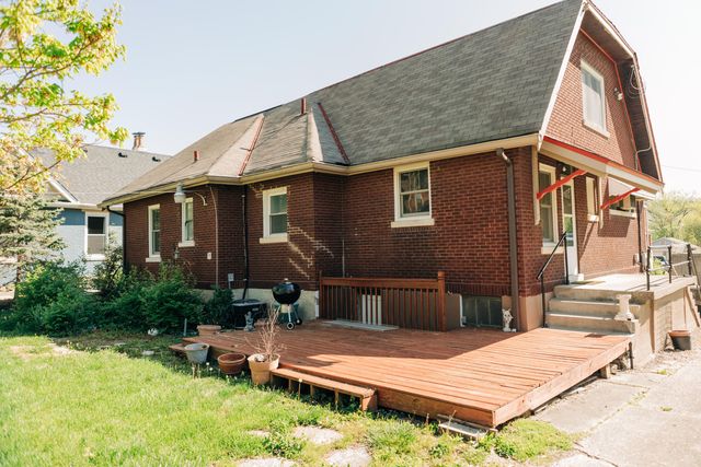 2225 Oakland Avenue, Covington, KY 41014