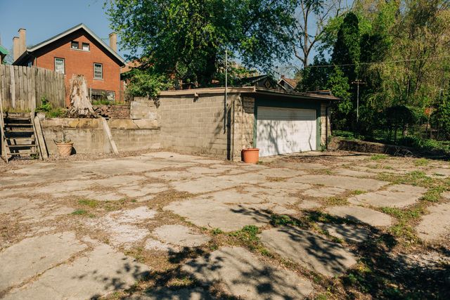2225 Oakland Avenue, Covington, KY 41014