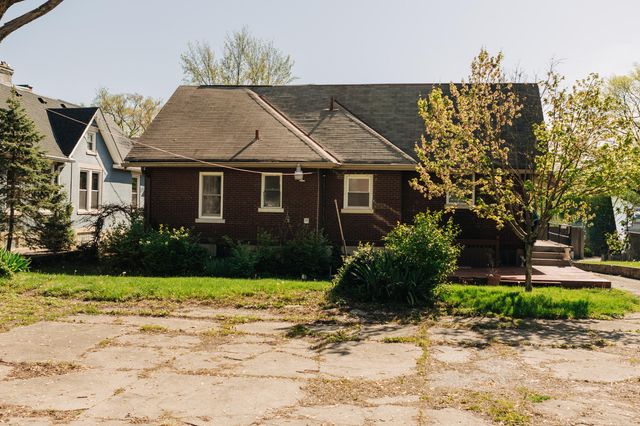 2225 Oakland Avenue, Covington, KY 41014