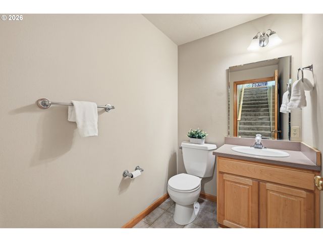 3854 MONROE St, Eugene, OR 97405