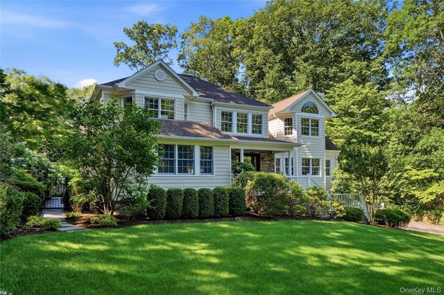 406 Brook Road, Port Jefferson, NY 11777